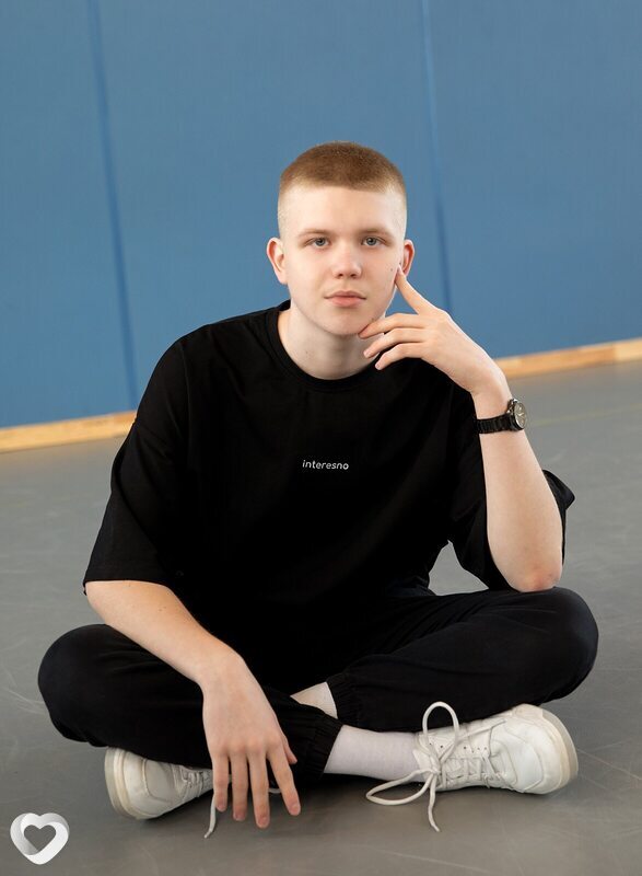 Даниил, 18, Великом Новгороде — анкета №4035112