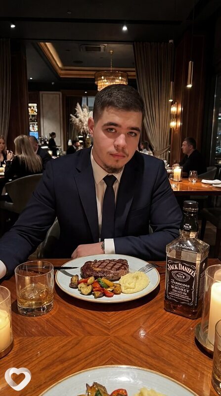 Владимир, 19, Нижнем Новгороде — анкета №4035569
