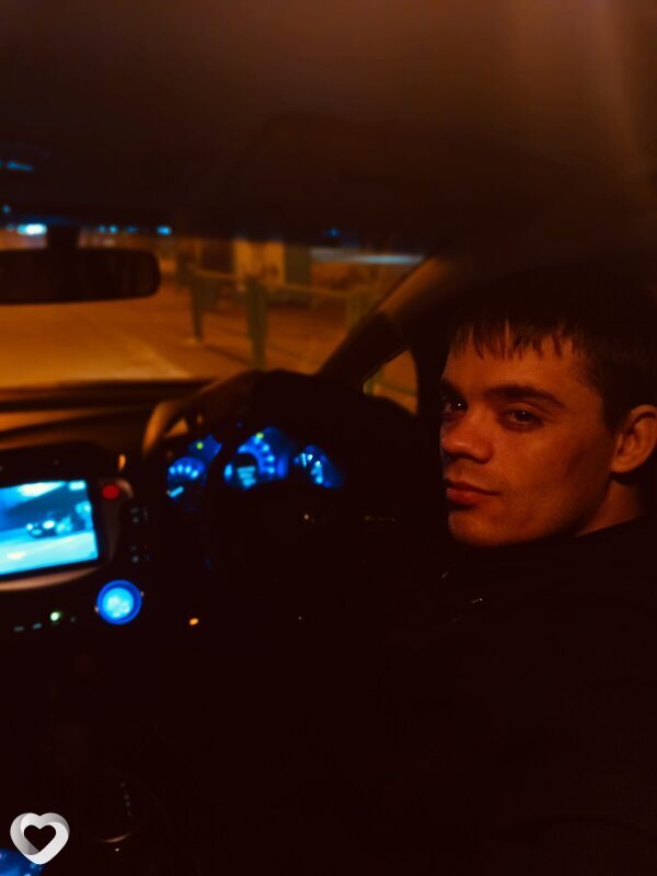 Александр, 26, Братске — анкета №4035780