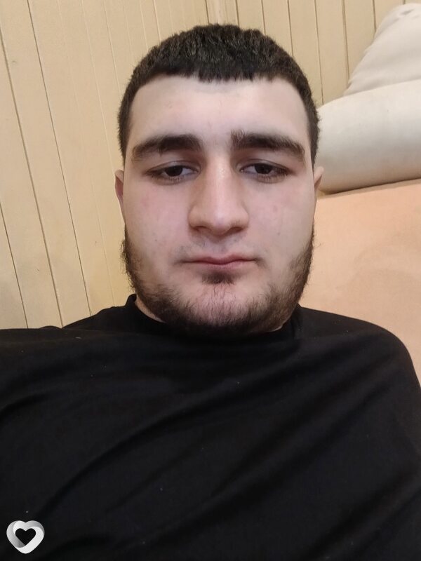 Манвел, 20, Гатчине — анкета №4035707