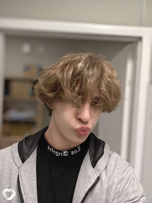 Илья, 20, Кирове — анкета №4035946