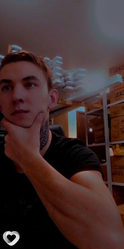 Алекс, 26, Бийске — анкета №4036266