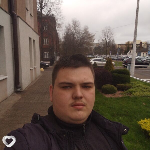 Артём, 19, Минске — анкета №4036345
