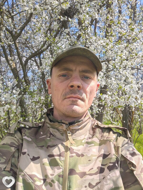 Максим, 40, Белогорске — анкета №4036445