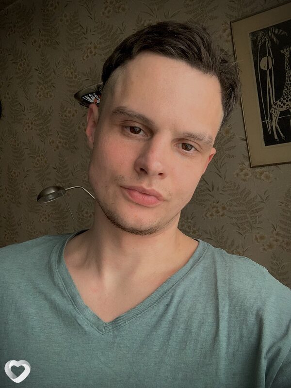 Олег, 31, Москве — анкета №4037625