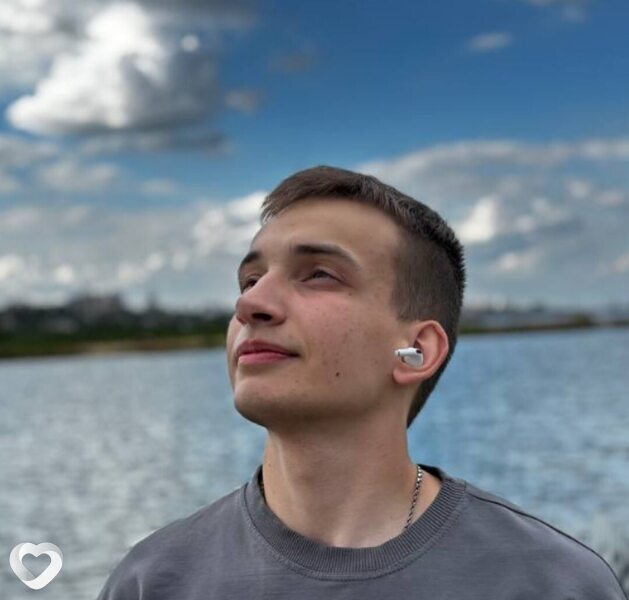 Владимир, 22, Ульяновске — анкета №4036881