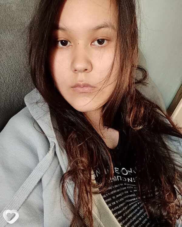 Алёна, 21, Улан-Удэ — анкета №4036970