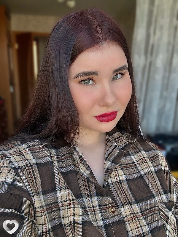 Дарья, 22, Благовещенске — анкета №4037221