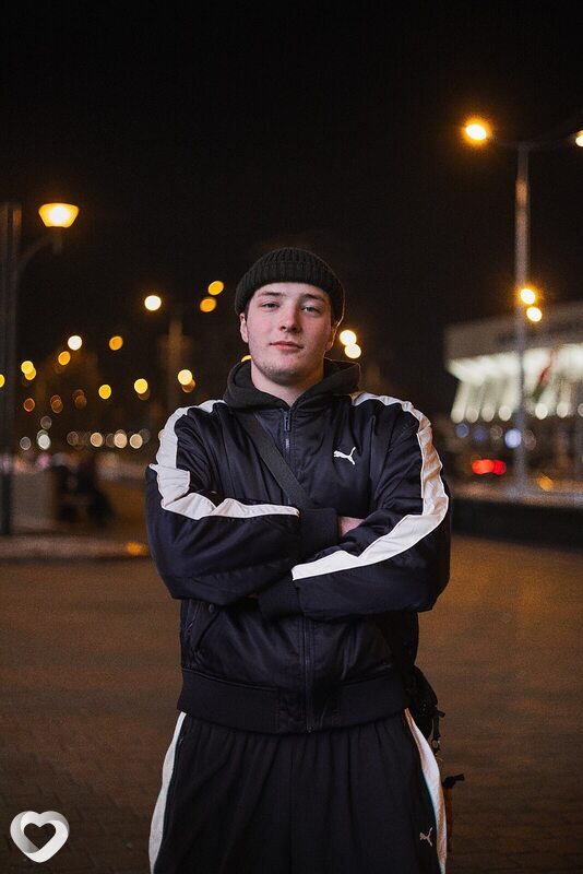Артём, 18, Минске — анкета №4037566