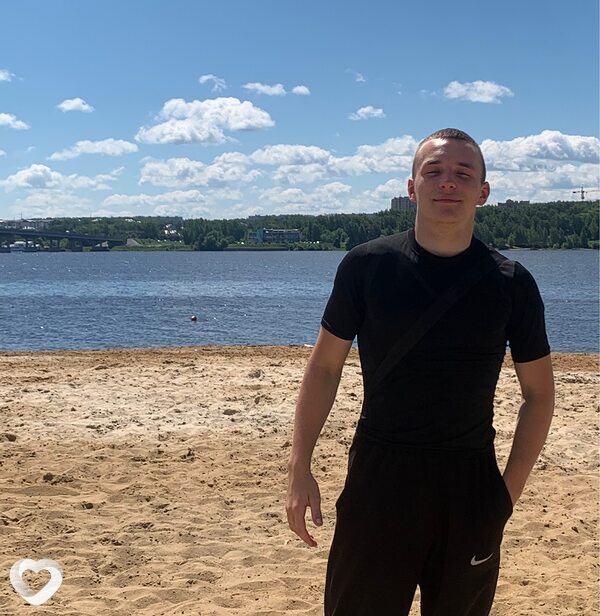 Иван, 19, Ярославле — анкета №4037736