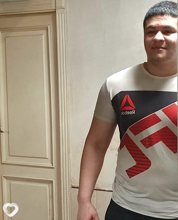 Умиджон, 22, Томске — анкета №4038132