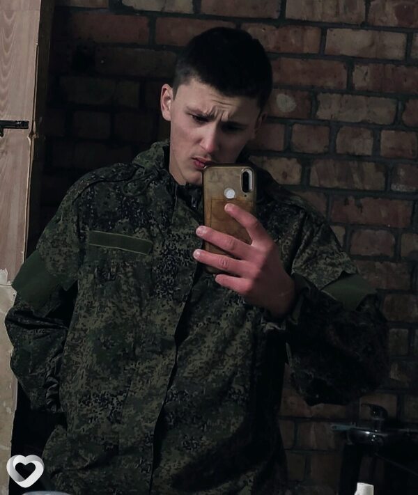 Артур, 18, Калининграде — анкета №4038072