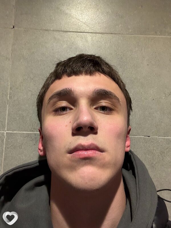 Вадим, 19, Туле — анкета №4038279