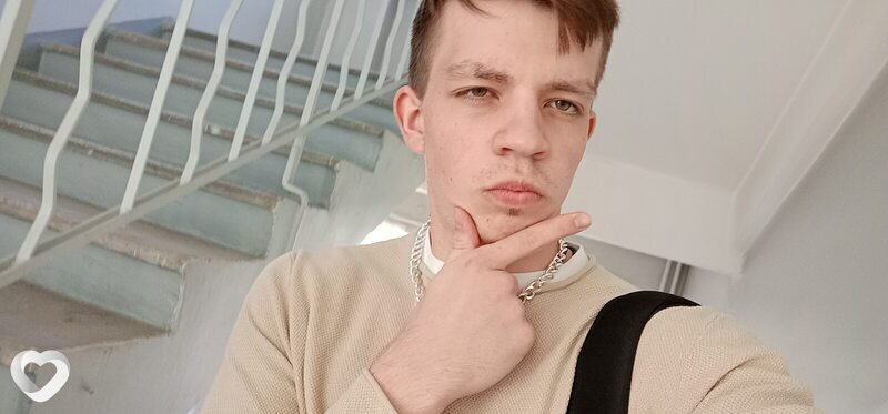 Илья, 22, Воронеже — анкета №4039043