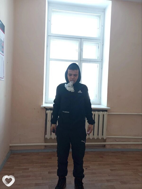 Артём, 20, Юрге — анкета №4038431