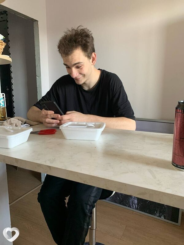 Павел, 22, Твери — анкета №4038733