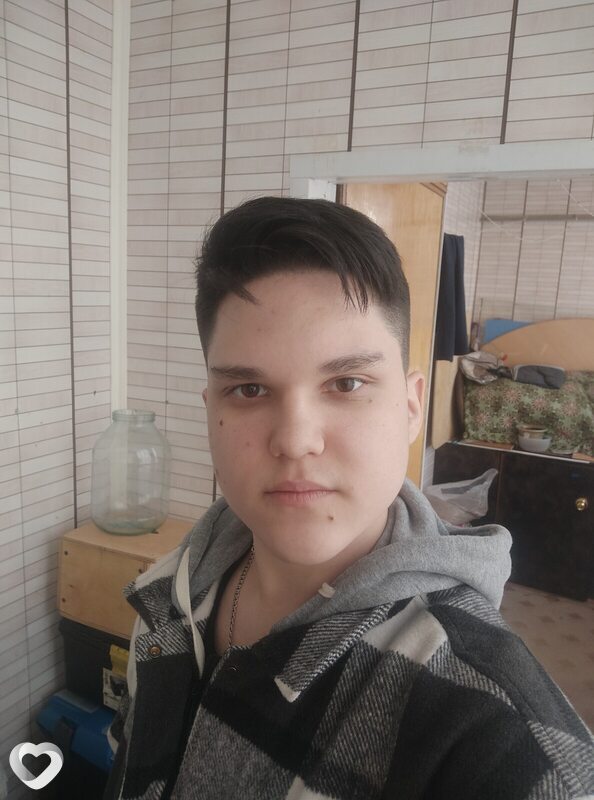 Артём, 18, Уфе — анкета №4039242