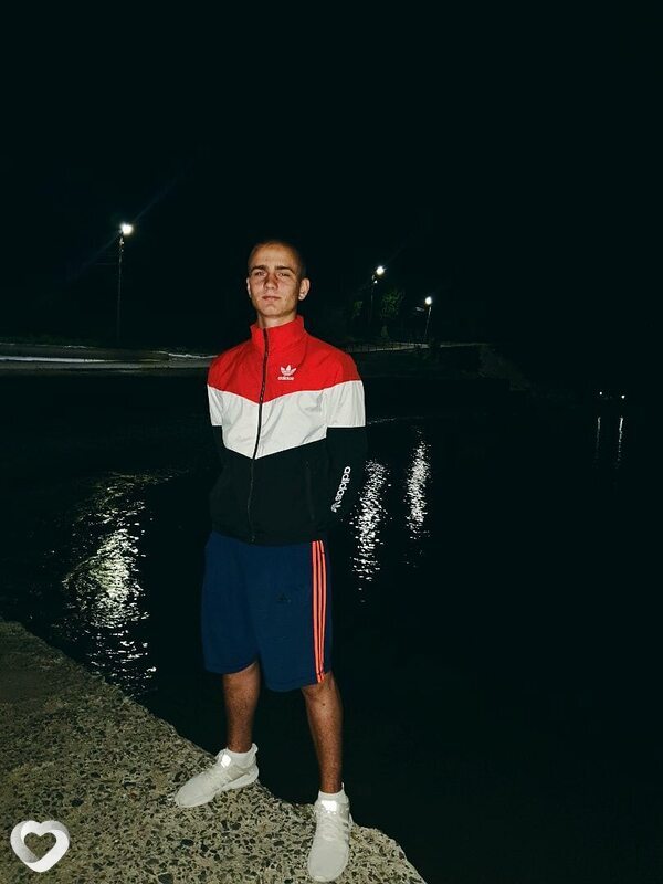 Даня, 23, Москве — анкета №4039664