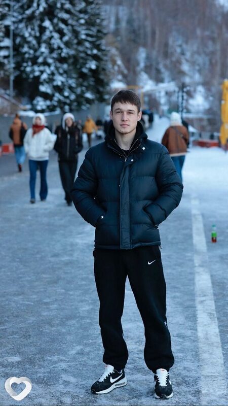Алишер, Актюбинск