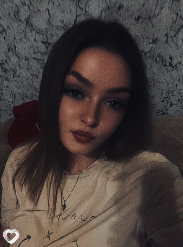 Алёна, 22, Туле — анкета №4040441