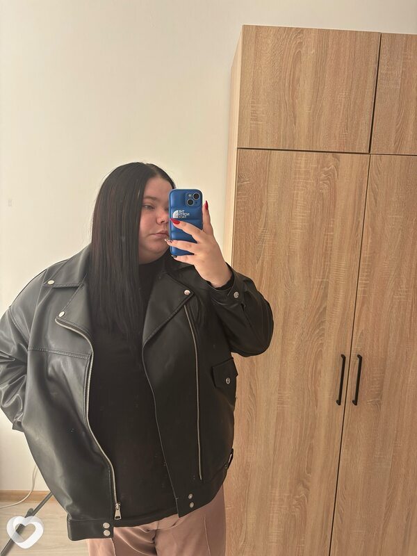 Юлия, 20, Екатеринбурге — анкета №4039682