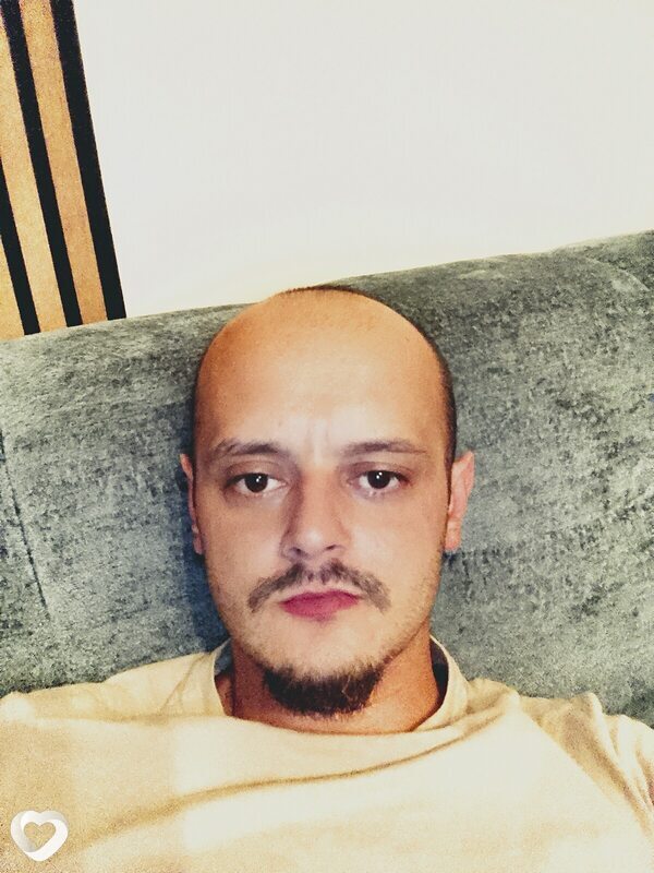 Haris, Минден
