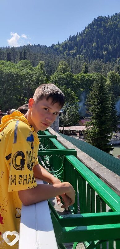 Миша, 20, Чебоксарах — анкета №4040378