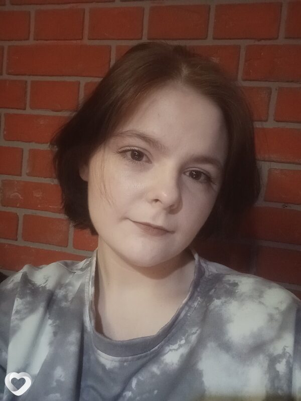 Виктория, 21, Бийске — анкета №4040899