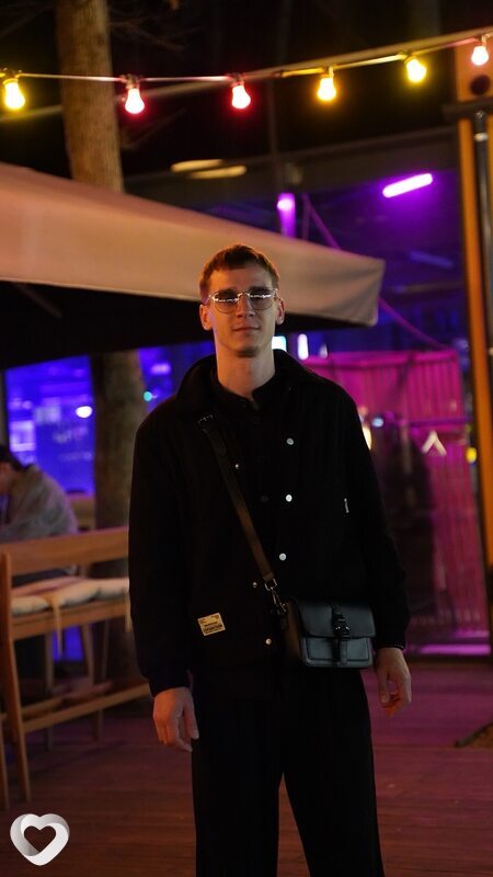 Никита, 25, Новосибирске — анкета №4041367