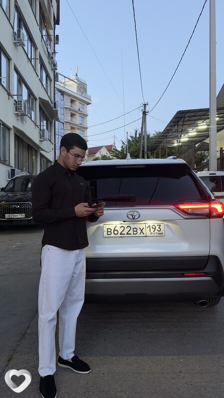 Нарек, 21, Сочи — анкета №4041432