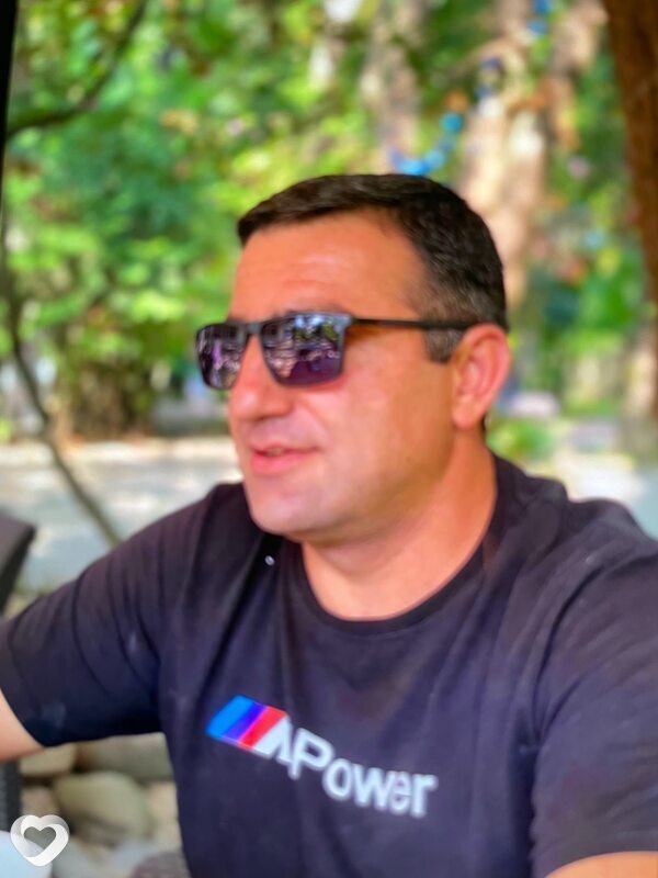 Артак, 40, Сочи — анкета №4041476
