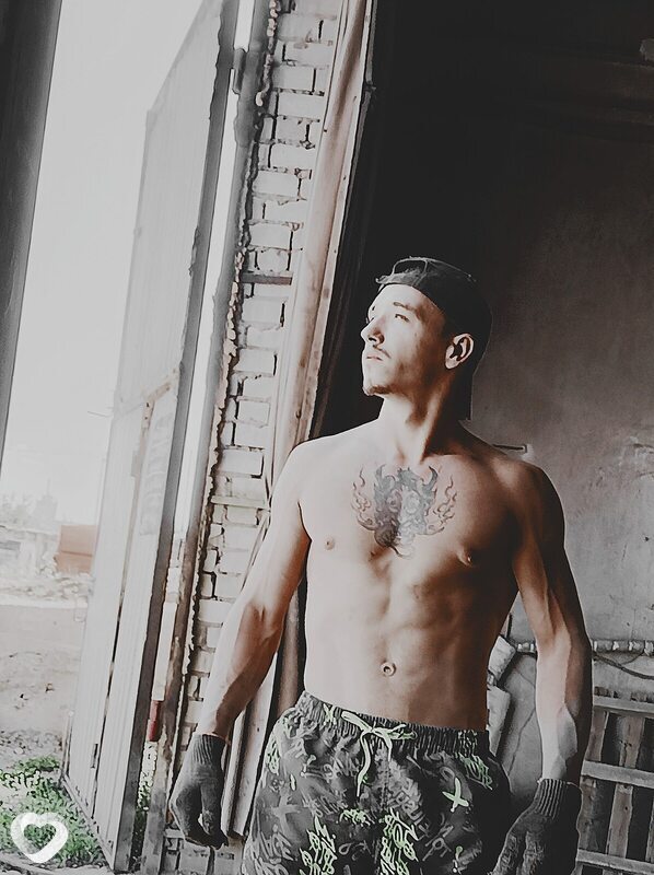 Александр, 26, Сорочинске — анкета №4041663