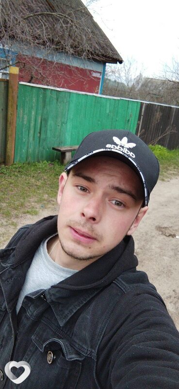 Артëм, 26, Мозыре — анкета №4041785