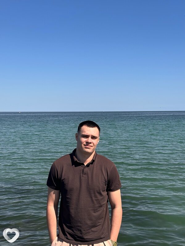 Игорь, 21, Феодосии — анкета №4041843