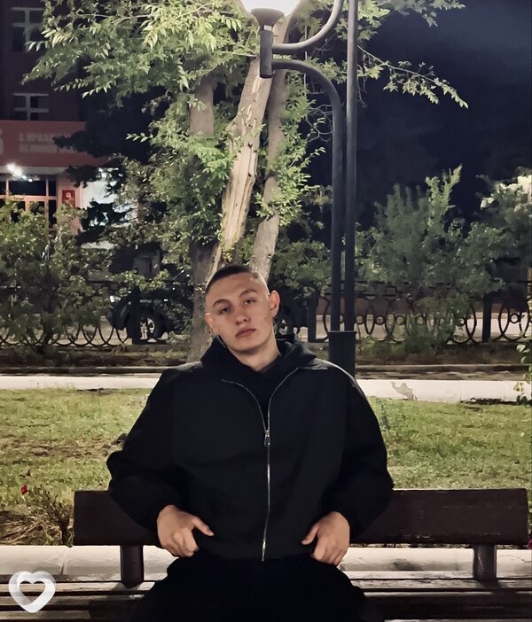 Алексей, 18, Чите — анкета №4042439