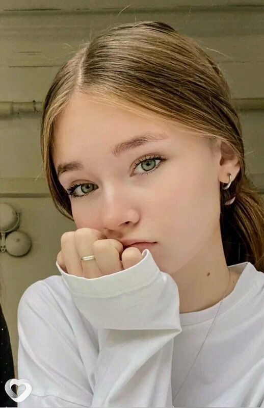 Дина, 25, Барнауле — анкета №4042417