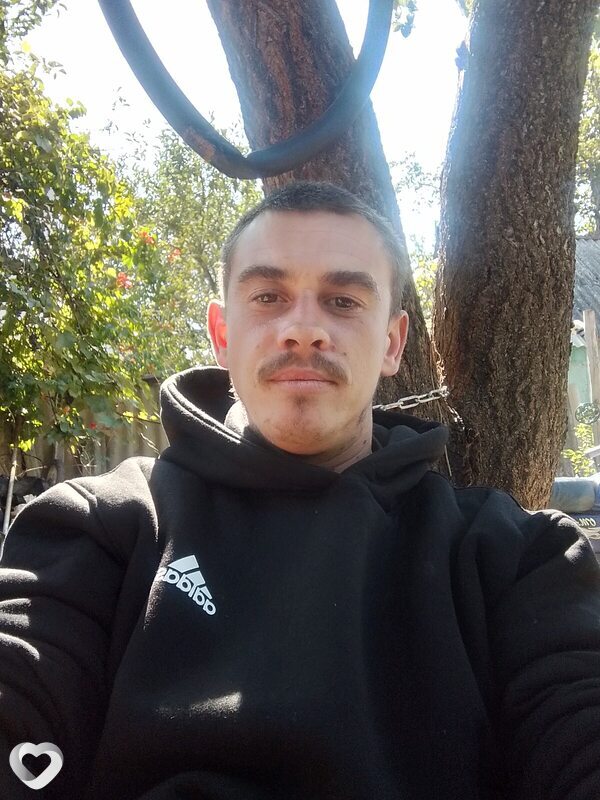 Максим, 27, Кропоткине — анкета №4042738