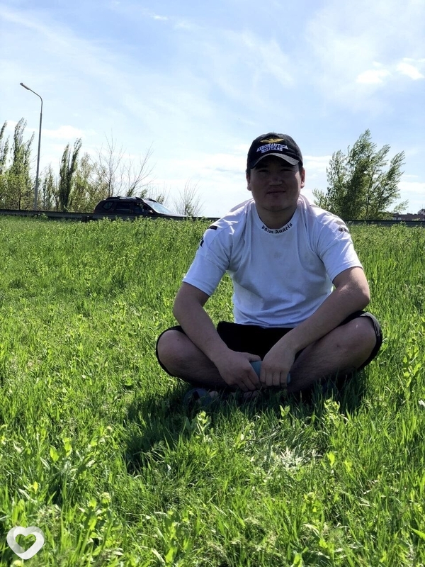 Бек, 22, Нижневартовске — анкета №4042837
