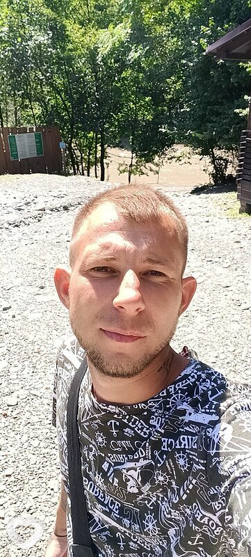 Юра, 30, Донецке — анкета №4042613