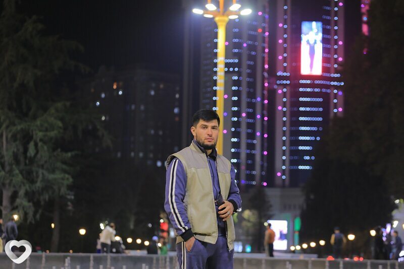 Рамаз, 27, Донецке — анкета №4042994