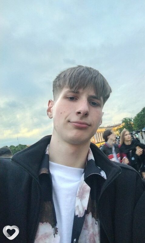 Кирилл, 20, Гатчине — анкета №4043131