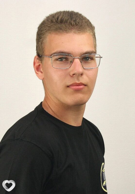 Макар, 18, Казани — анкета №4043714