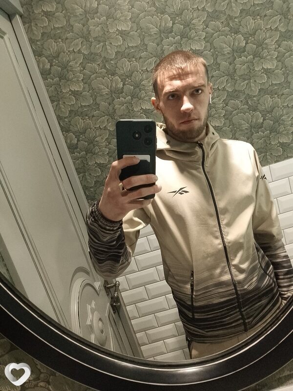 Евгений, 26, Красноярске — анкета №4044338