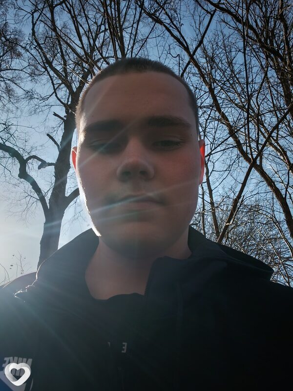 Данил, 21, Санкт-Петербурге — анкета №4044456