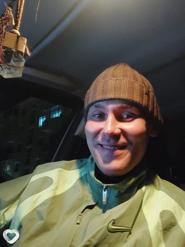 Кирилл, 31, Серове — анкета №4044395