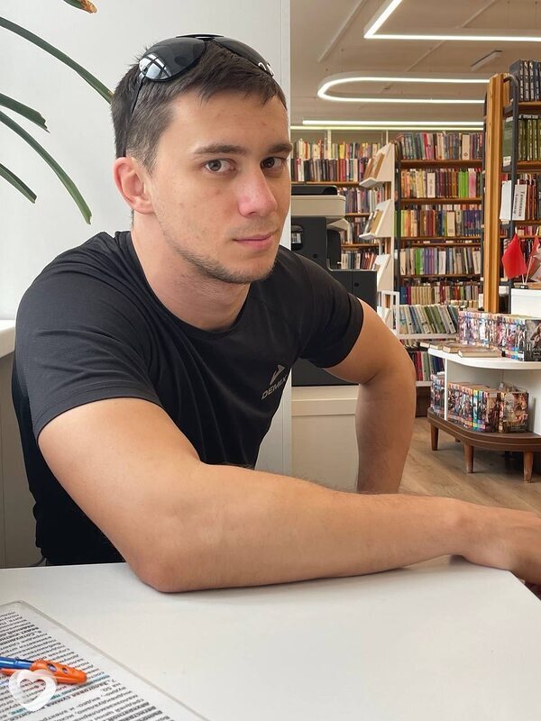Оскар, 25, Вологде — анкета №4045105