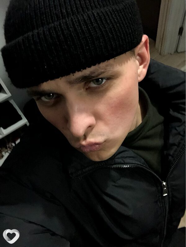 Илья, 19, Минске — анкета №4044969