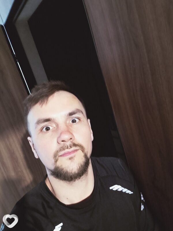 Максим, 33, Троицке — анкета №4045205