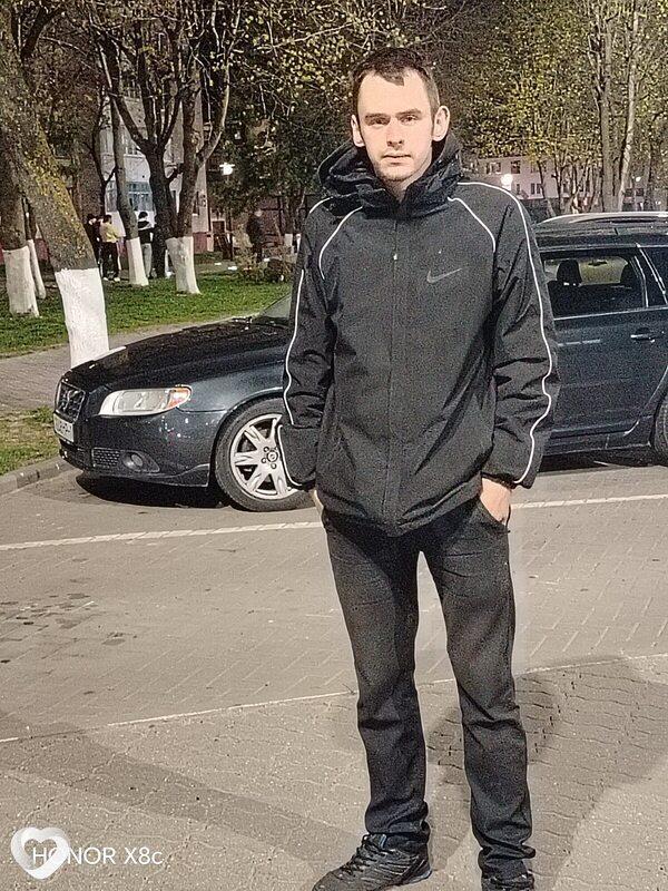 Дмитрий, 23, Лунинце — анкета №4045519