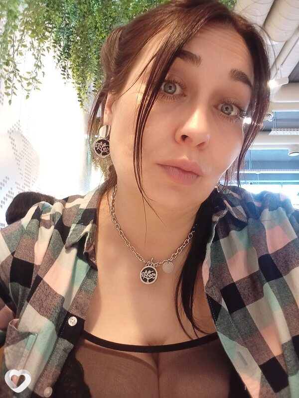 Алена, 27, Оренбурге — анкета №4045386